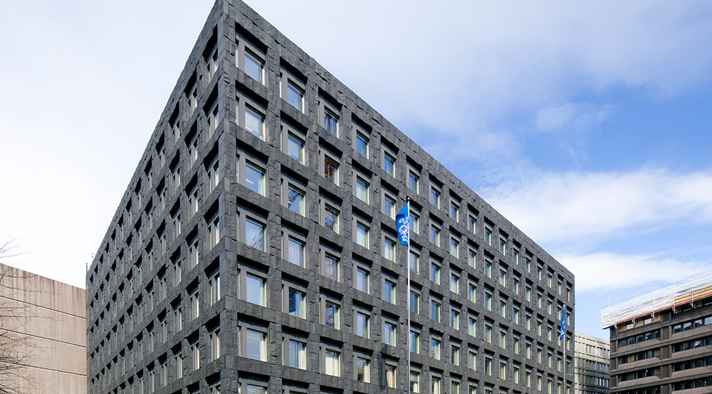 Riksbank Develops an e-Krona in a Test Environment Riksbank Develops an e-Krona in a Test Environment